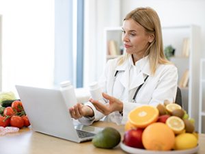 nutritionist meets with client over telehealth call